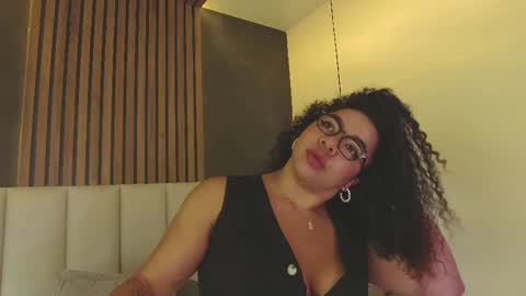  Memphis Williams  online show from February 2025 03:21:02 AM