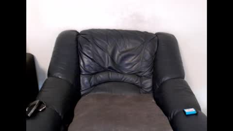 memyself8 online show from September 2025 09:59:02 PM