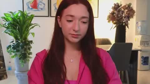 Snapshot of mencialo chatting on July 2026 01:52:01 AM Mencialo online show from July 2026 01:52:01 AM