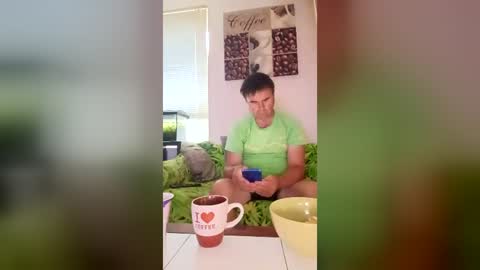 Snapshot of menlav72 chatting on July 2026 04:19:01 AM menlav72 online show from July 2026 04:19:01 AM