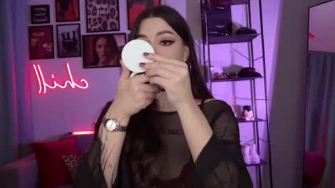 Snapshot of meow__baby chatting on October 2025 05:13:02 PM Amy Meow online show from October 2025 05:13:02 PM