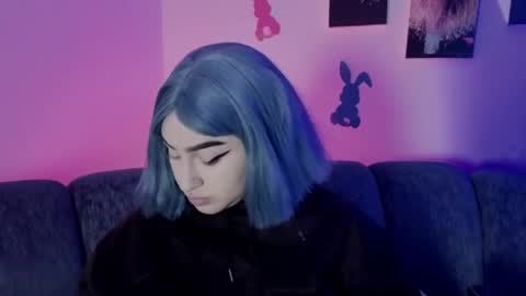 Snapshot of meow_boo chatting on May 2026 07:18:01 PM Aruz online show from May 2026 07:18:01 PM