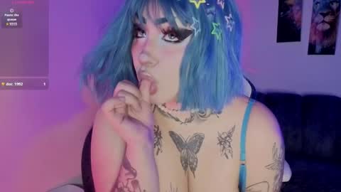 Snapshot of meow_boo chatting on May 2026 07:54:02 PM Aruz online show from May 2026 07:54:02 PM