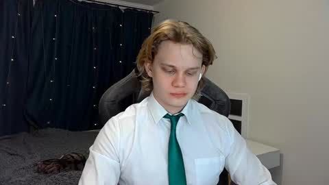 Mickey online show from December 2024 04:12:01 AM