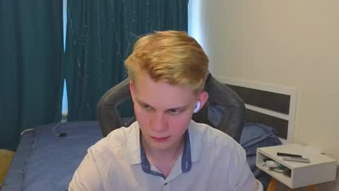 Mickey online show from September 2025 08:25:01 AM