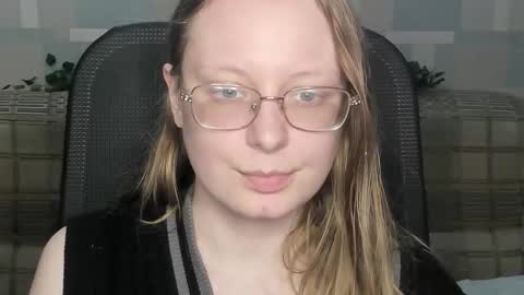 meowcr online show from March 2026 03:51:01 PM