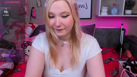 MeowkaKitty online show from January 2025 01:08:01 AM