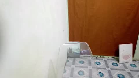 meowki_totot online show from October 2025 04:59:02 PM