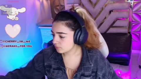    online show from November 2025 07:02:02 PM