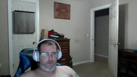 Snapshot of mercer1977 chatting on May 2026 06:29:02 AM mercer1977 online show from May 2026 06:29:02 AM