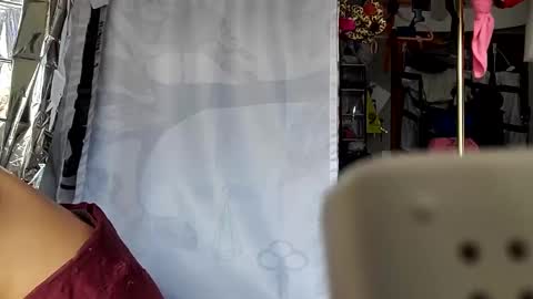 gurlnips online show from March 2025 09:26:02 PM
