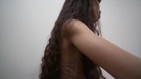 meriannabell online show from December 2025 12:47:01 PM