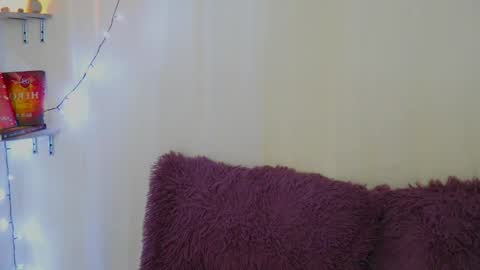 Merida Bell online show from January 2025 12:11:01 AM