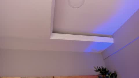 Merida  online show from February 2025 06:51:01 PM