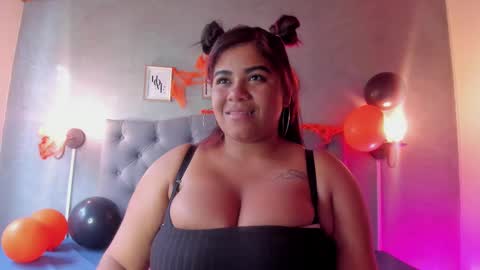 meridalane online show from October 2025 04:38:01 PM