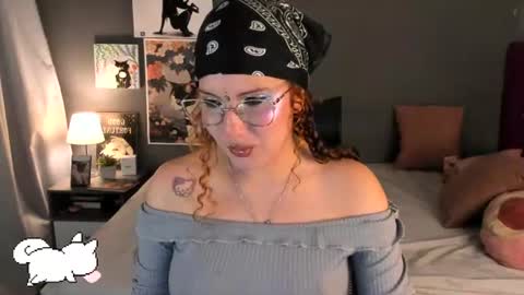 Snapshot of meridaxbrave_ chatting on June 2026 03:05:02 AM laura 3 i am independent model online show from June 2026 03:05:02 AM