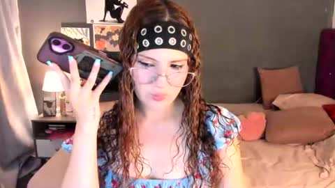 Snapshot of meridaxbrave_ chatting on July 2026 01:27:01 AM laura 3 i am independent model online show from July 2026 01:27:01 AM