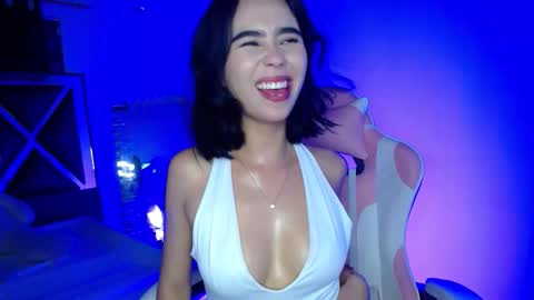 Snapshot of merlin__18 chatting on September 2025 04:45:01 AM Merlin 18 online show from September 2025 04:45:01 AM