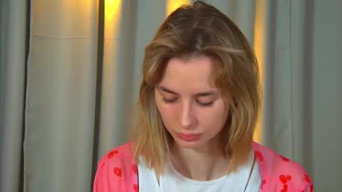 Snapshot of merlinmeyer chatting on February 2026 06:23:02 AM Merlin online show from February 2026 06:23:02 AM