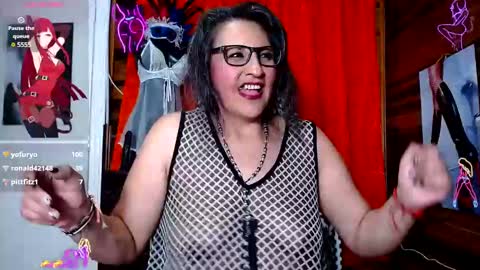 Snapshot of merlyna_goldens chatting on January 2025 10:29:02 PM My next birthday is December 11th. online show from January 2025 10:29:02 PM