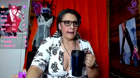 Snapshot of merlyna_goldens chatting on January 2025 12:58:01 PM My next birthday is December 11th. online show from January 2025 12:58:01 PM