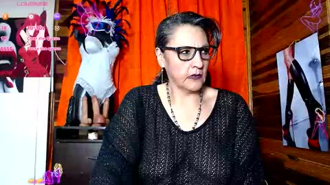 Snapshot of merlyna_goldens chatting on January 2025 03:20:01 AM My next birthday is December 11th. online show from January 2025 03:20:01 AM