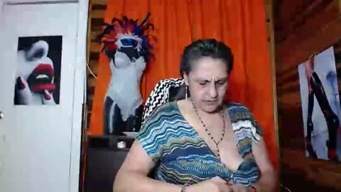 Snapshot of merlyna_goldens chatting on January 2025 03:15:01 AM My next birthday is December 11th. online show from January 2025 03:15:01 AM