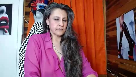 Snapshot of merlyna_goldens chatting on February 2025 10:59:02 AM My next birthday is December 11th. online show from February 2025 10:59:02 AM