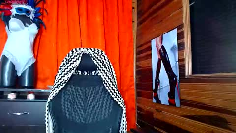 Snapshot of merlyna_goldens chatting on February 2025 03:21:02 AM My next birthday is December 11th. online show from February 2025 03:21:02 AM