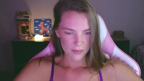 Snapshot of merry_dancers_ chatting on November 2025 04:51:01 PM Susan online show from November 2025 04:51:01 PM