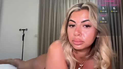 Snapshot of meryanne_hot chatting on March 2026 10:20:01 PM Meryanne hot online show from March 2026 10:20:01 PM