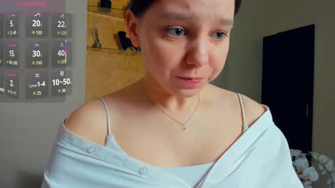 Lollita online show from September 2025 11:43:02 AM