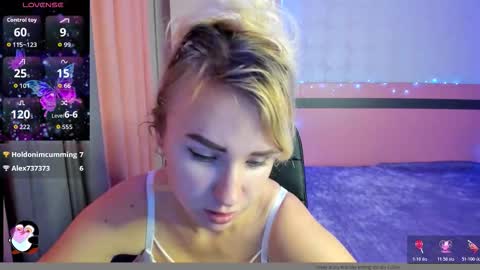 merymidnight online show from November 2025 07:21:02 AM