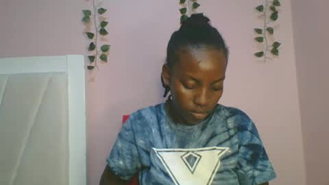 Snapshot of messyluna chatting on July 2026 06:09:02 AM meggy and bree online show from July 2026 06:09:02 AM