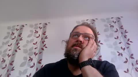 ask me online show from November 2025 12:27:01 PM