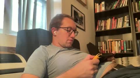 metallica92786 online show from October 2025 08:09:02 PM