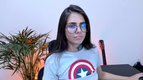 Meurif online show from February 2025 09:39:01 PM