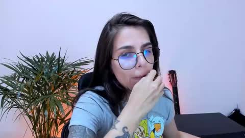 Meurif online show from February 2025 04:14:02 PM