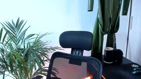 Meurif online show from October 2025 03:32:01 PM