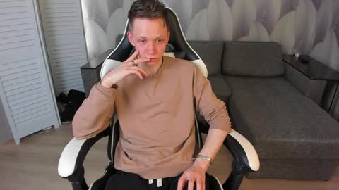 MEVERIK OUSHEN online show from March 2026 01:44:02 PM