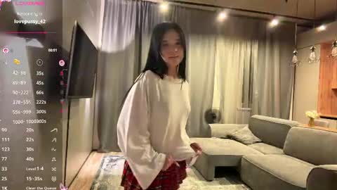 mewpuff online show from June 2026 09:05:02 PM