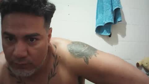 Snapshot of mexican686 chatting on February 2026 06:39:02 AM mexican686 online show from February 2026 06:39:02 AM