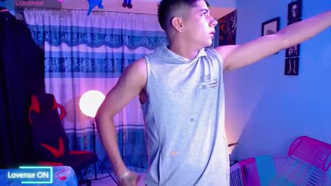 Snapshot of mexican_cum chatting on December 2025 03:25:01 AM Jhon online show from December 2025 03:25:01 AM