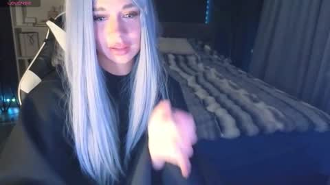 vollmond online show from September 2025 12:02:02 AM