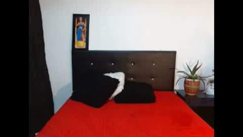 mhia1972 online show from December 2024 01:18:02 AM