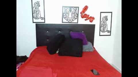 mhia1972 online show from October 2025 05:35:01 PM