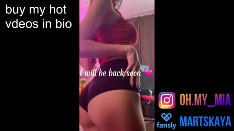 Mia Martskaya online show from December 2025 07:37:01 AM