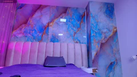 Emi online show from March 2026 07:29:01 PM