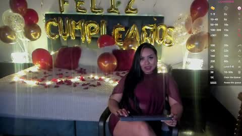mia___velvet__ online show from June 2026 05:28:02 AM