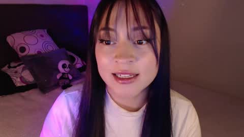 mia online show from February 2025 10:21:02 PM